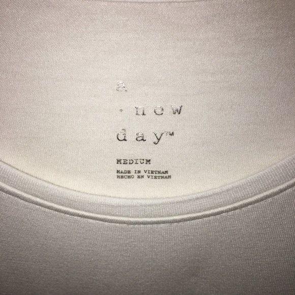 SLEEVELESS TOP - Picture 2 of 3